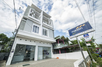 Airy Syariah Pemurus Baru Bumi Mas Raya 25 Banjarmasin Hotel Banjarmasin  Bagian luar foto